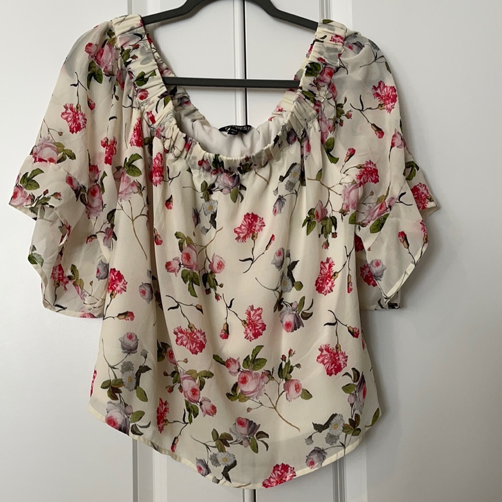 Floral print off the shoulder blouse